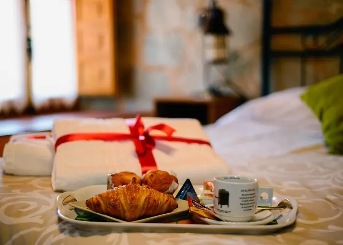 Entre Valles Country house Benllera