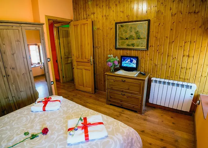 Entre Valles Country house Benllera