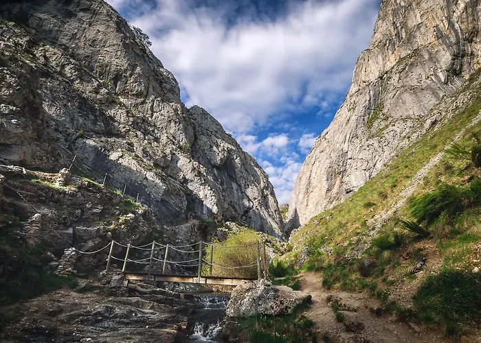 Entre Valles * Benllera